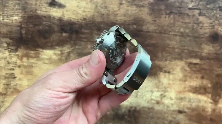 Oris Aquis Chronograph Titan
